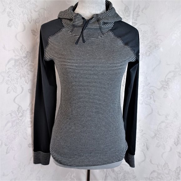 Columbia Jackets & Blazers - Columbia Cascade Gorge Thermal Hoodie Size M